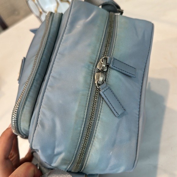Authentic Prada crossbody camera bag - Picture 8 of 16